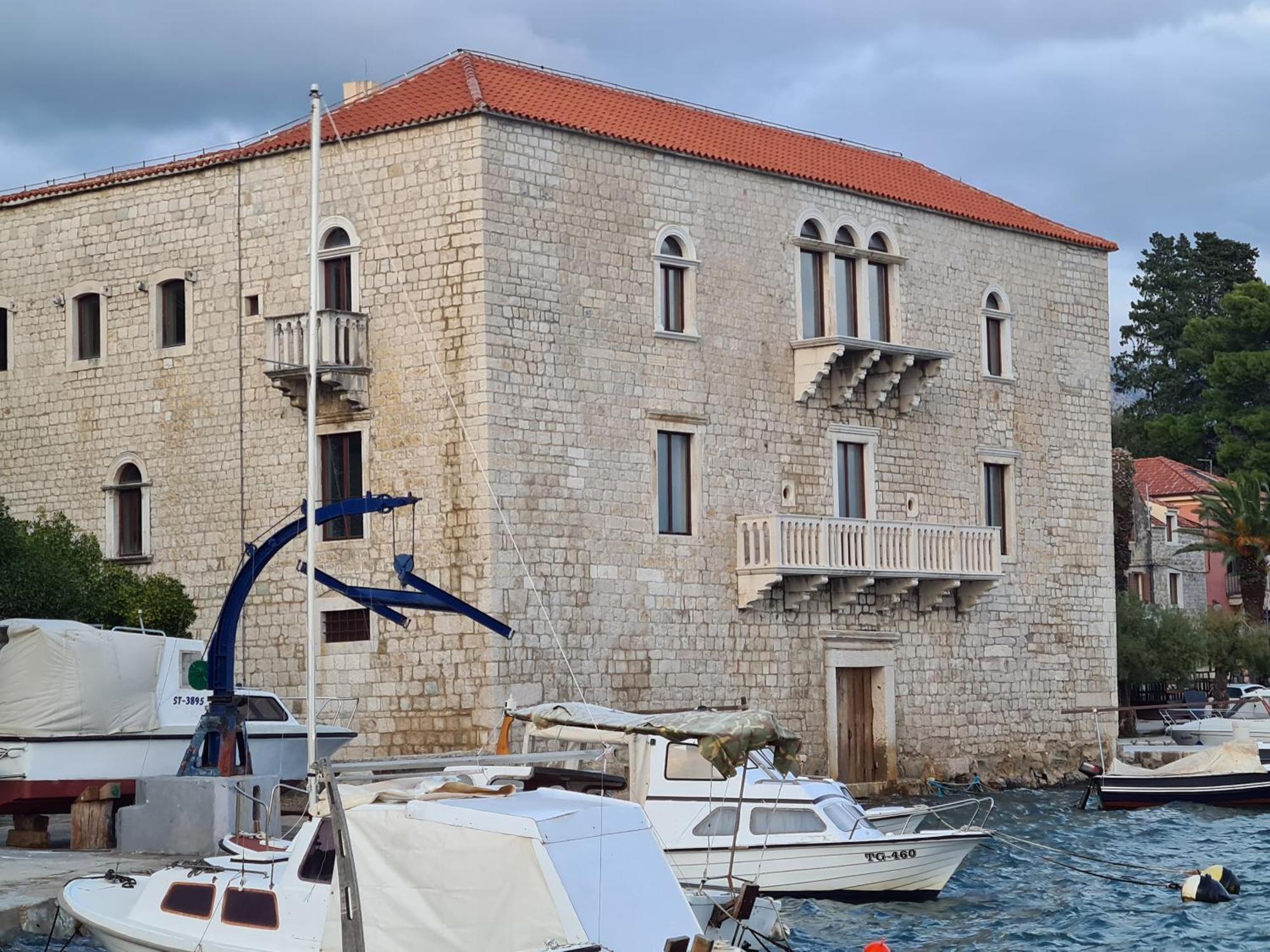 Hotel Stacija Kaštela Exterior foto